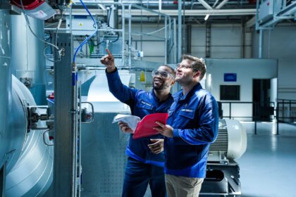 Next step in reducing CO2 from production: BMW Group introduces electrically powered exhaust purification in first paint shops