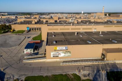 U.S. Department of Energy Recognizes Fort Wayne Assembly for 30% Cut in Natural Gas Use