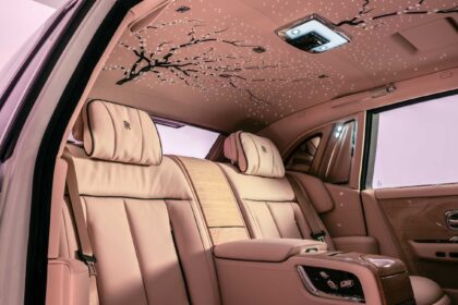 ROLLS-ROYCE PRESENTS PHANTOM CHERRY BLOSSOM: A PERSONAL TRIBUTE TO THE BEAUTY OF TRANSIENCE