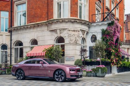 ROLLS-ROYCE SHOWCASES BESPOKE SPECTRE, INSPIRED BY THE VELVET ORCHID DURING CHELSEA BLOOM