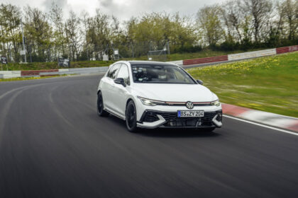 Volkswagen Golf GTI EDITION 50