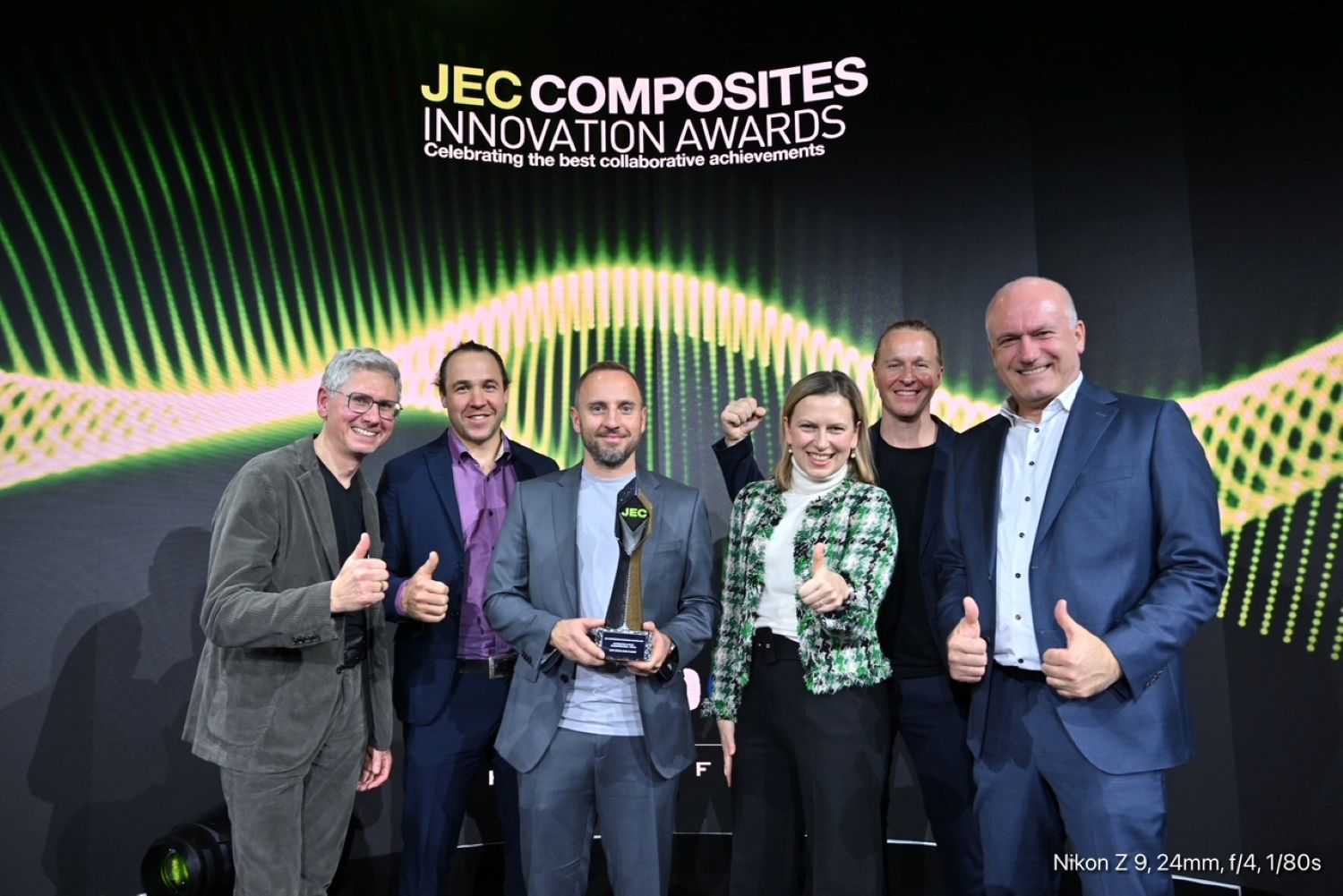 BMW Group receives prestigious innovation award for components made from flax fibres.