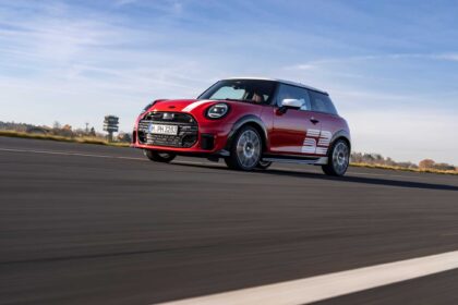 MINI 1965 Victory Edition: A motorsport legend for the present day.