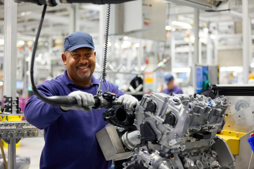 Production milestone for BMW Group Plant Hams Hall: British engine plant celebrates 25 years