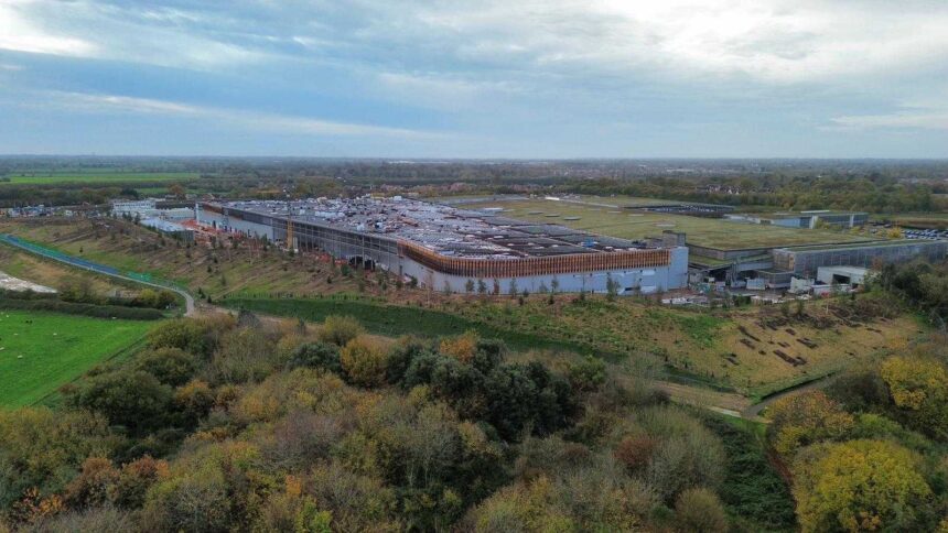 ROLLS-ROYCE EXTENSION PROJECT ADDS £3.1 MILLION TO THE LOCAL ECONOMY IN ITS FIRST YEAR