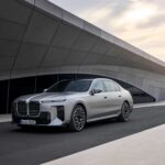 The new BMW 7 Series: the first luxury sedan with technologies from the Neue Klasse.