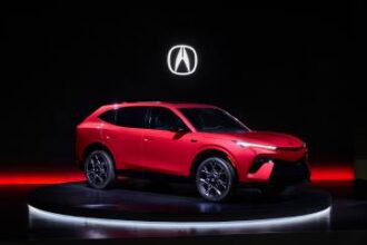 Acura Previews Hybrid SUV Prototype During Global Honda Business Briefing