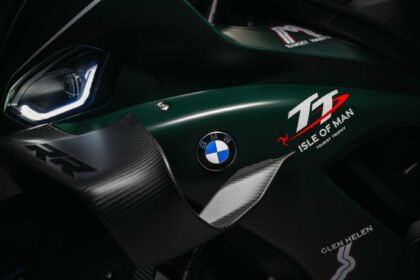 BMW Motorrad presents the M 1000 RR Limited Edition Isle of Man TT.
