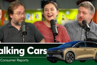 Why Does Every New Car Feel Like a Smartphone? | Talking Cars with Consumer Reports #515