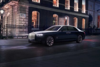 ROLLS-ROYCE GHOST SAVILE ROW: A CELEBRATION OF BESPOKE TAILORING AND PERSONAL STYLE